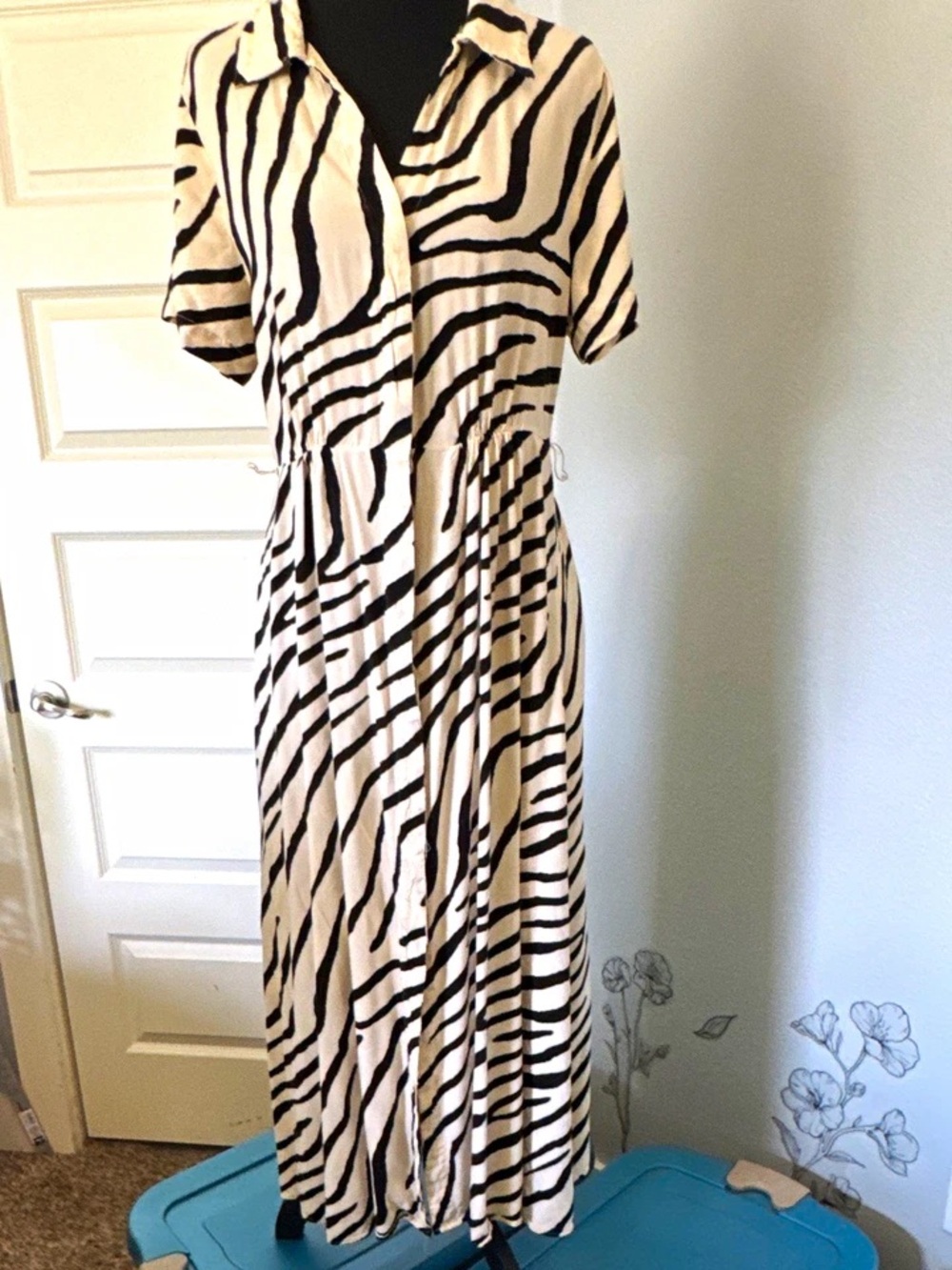 H&M Black and Cream Zebra-Print Shirt Maxi Dress